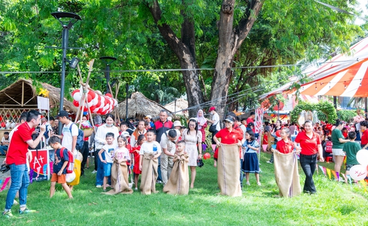 Hàng ngàn thiếu nhi tại TP. HCM tham gia "Ngày hội dân gian"