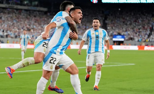 Lautaro Martinez hóa 'người hùng' giúp Argentina thắng nhọc nhằn trước Chile