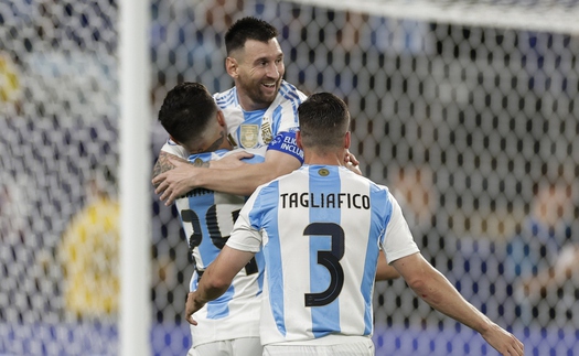 Argentina vào chung kết Copa America 2024: Messi không để vụt mất thời gian