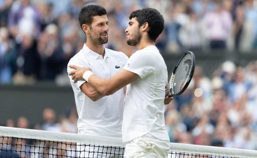 Djokovic lần thứ 10 vào chung kết Wimbledon, trước ngưỡng cửa san bằng kỷ lục của Federer