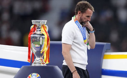 Ghế HLV ĐT Anh: Gareth Southgate ra đi hay ở lại?