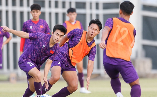 Tin nóng bóng đá Việt 21/7: Tương lai thủ môn hàng đầu V-League bị đặt dấu hỏi, U19 Việt Nam quyết thắng U19 Úc