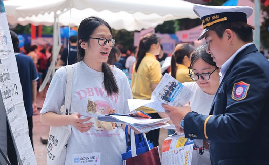 Tuyển sinh đại học 2024: Thí sinh cân nhắc chọn ngành học phù hợp năng lực, sở thích