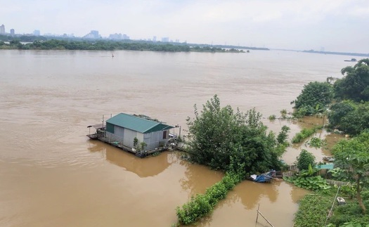 Ứng phó với bão số 2: Mực nước các sông, hồ điều hòa trên địa bàn Hà Nội cơ bản được giữ ở mức thấp