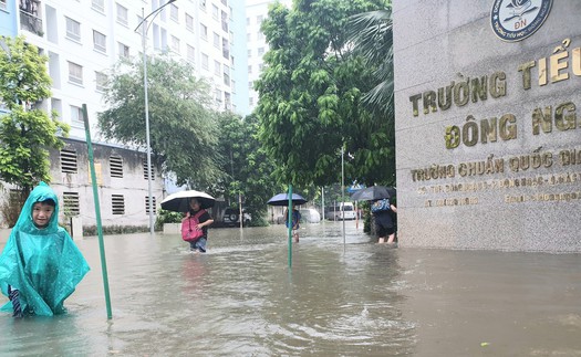 Hà Nội: Ngập úng tại nhiều tuyến đường, khu đô thị