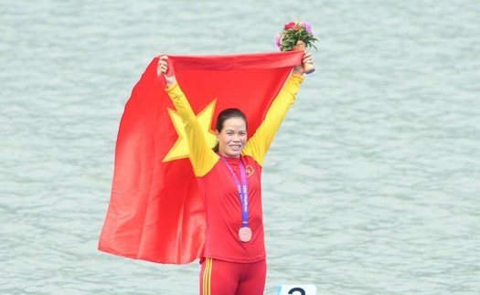 Phạm Thị Huệ xuất sắc vào tứ kết rowing Olympic 2024