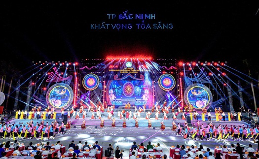 Diva Mỹ Linh, Anh Thơ… cùng dàn sao làm nên thành công chương trình "Thành phố Bắc Ninh - Khát vọng tỏa sáng"