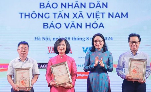 Lễ trao giải thưởng Báo chí toàn quốc “Vì sự nghiệp phát triển Văn hóa, Thể thao và Du lịch” lần thứ 2