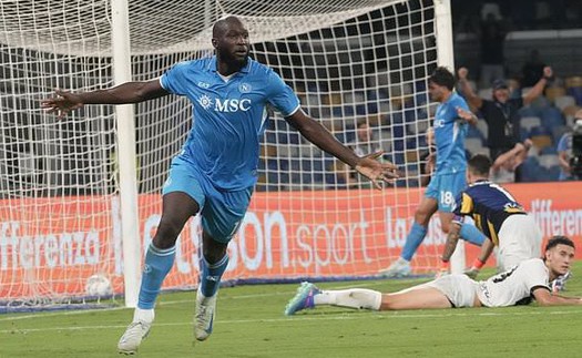 Lukaku vừa ra mắt đã ghi bàn giúp Napoli ngược dòng khó tin, Milan chưa biết thắng tại Serie A