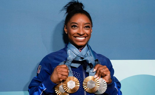 Simone Biles xứng danh biểu tượng của sự hoàn hảo ở Olympic 2024