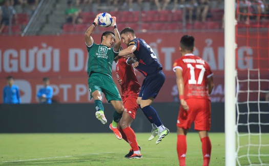 V-League nhìn từ khán đài, vắng vẻ do đâu?