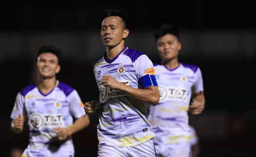 Văn Quyết tỏa sáng, CLB Hà Nội vào top 3 V-League