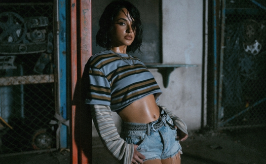 Becky G phát hành album phòng thu mới