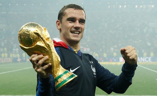 Griezmann chia tay đội tuyển Pháp sau 10 năm, áp lực ngày càng đè nặng lên vai Mbappe