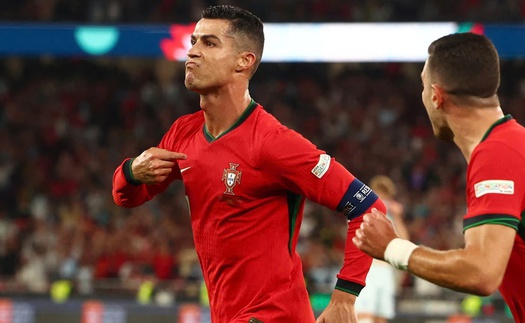 Ronaldo rực sáng, ghi bàn thắng thứ 901 giúp Bồ Đào Nha lội ngược dòng trước Scotland