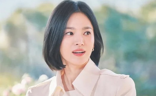 Song Hye Kyo sau 30 năm diễn xuất: 'Tôi không thể chỉ dựa vào nhan sắc'