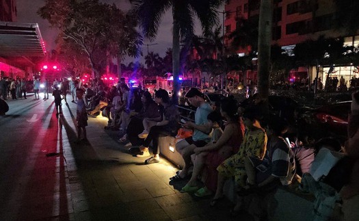 Thành phố Hồ Chí Minh: Cháy chung cư Mizuki, hàng trăm người hoảng loạn