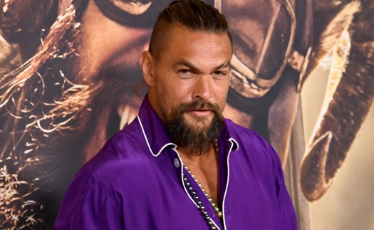 Jason Momoa trở lại vũ trụ DC