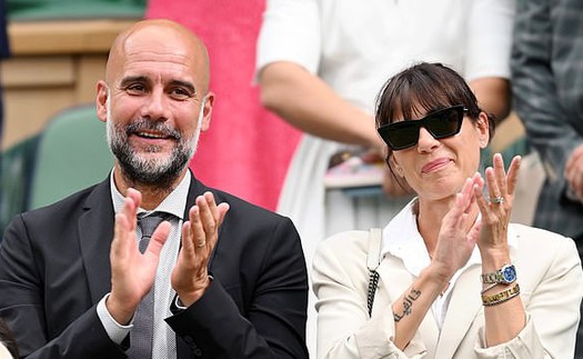 Vợ cũ HLV Pep Guardiola lần đầu lên tiếng sau cú sốc đổ vỡ hôn nhân 30 năm