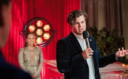 Vua cờ Magnus Carlsen: Biểu tượng đổi mới hay “quyền lực đen”?