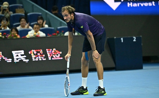 Lịch thi đấu quần vợt quá khắc nghiệt?