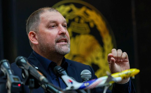 HLV Australia công khai xin lỗi, nói thẳng về 7 cầu thủ nhập tịch giả mạo giấy tờ ở trận gặp ĐT Việt Nam