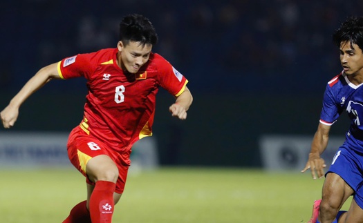 ĐT Việt Nam vs Nepal: Chờ HLV Kim Sang Sik thay đổi