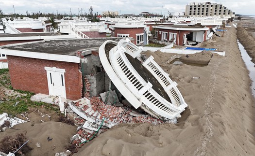 Vùng áp thấp ở Philippines khả năng mạnh thành áp thấp nhiệt đới, bão và đi vào Biển Đông