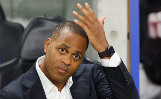 Tin nóng thể thao tối 16/10: Báo Hà Lan mỉa mai khi Indonesia chia tay Kluivert 