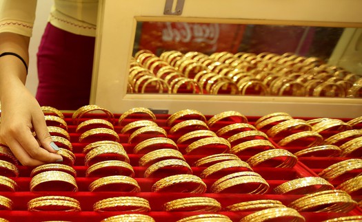 Giá vàng nối dài đà tăng kỷ lục tại thị trường châu Á