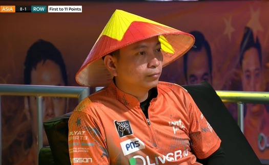 Dương Quốc Hoàng đội nón lá, đánh bại cơ thủ người Mỹ để giúp team châu Á thắng lớn ở Reyes Cup 2025