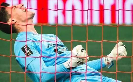 Kết quả Europa League: Aston Villa giành thắng lợi; thủ môn Lille cản 3 quả 11m của AS Roma trong 174 giây