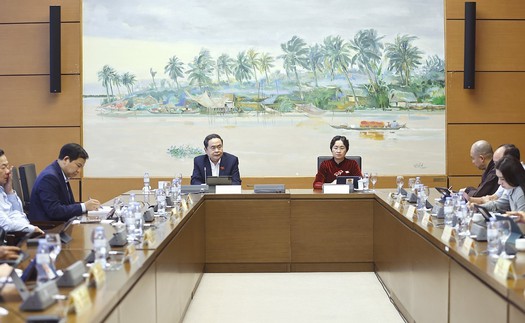 Hướng đến xây dựng nền báo chí cách mạng, chuyên nghiệp, nhân văn, hiện đại