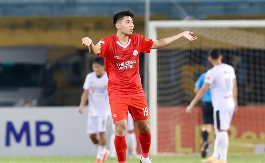 HLV Hoàng Văn Phúc: 'V-League và nhiệm vụ của cầu thủ trẻ'