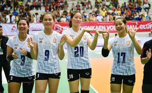 Tin nóng thể thao sáng 24/10: Tượng đài bóng chuyền Việt Nam 38 tuổi làm nên lịch sử ở giải thế giới