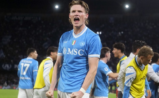 Hai người cũ của thành Manchester ghi bàn, Napoli hạ Inter để tái chiếm ngôi đầu Serie A