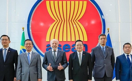 Không có chuyện ĐT Brazil muốn gia nhập bóng đá ASEAN