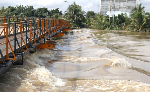 Nhiều khu vực trung tâm ven biển Lâm Đồng vẫn còn ngập sâu