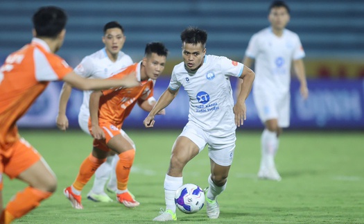 HLV Mai Đức Chung: 'CLB Nam Định sa sút là có lý do' 