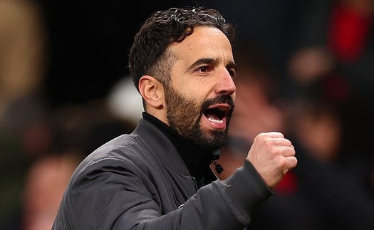 Từng muốn bỏ cuộc, giờ Ruben Amorim khẳng định: 'Đến MU là quyết định đúng đắn nhất đời tôi'