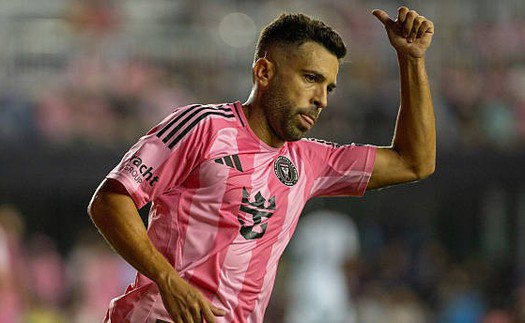 Huyền thoại Barca chính thức thông báo quyết định giải nghệ