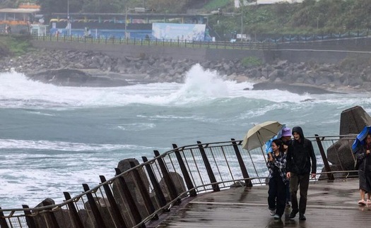 Bão FUNG-WONG gây lũ lụt tại Đài Loan (Trung Quốc), hàng nghìn người phải sơ tán