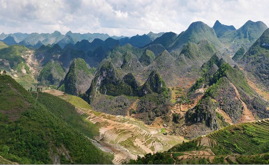 Góp ý dự thảo văn kiện Đại hội XIV của Đảng: Tạo dựng sức mạnh mềm từ văn hóa truyền thống