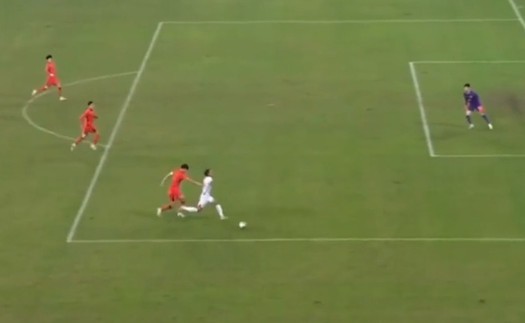 Truyền thông Trung Quốc thừa nhận sự thật khi U22 Việt Nam bị từ chối 11m