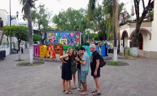 Thủ đô Mexico City vẽ 1.000 bức bích họa hướng tới World Cup 2026