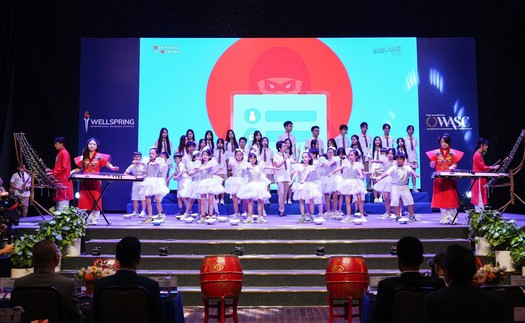 3 lớp “lá chắn” bảo vệ trẻ em trên không gian mạng