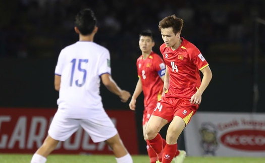 Đội tuyển Việt Nam trở lại Vientiane: Hơn cả mục tiêu 3 điểm