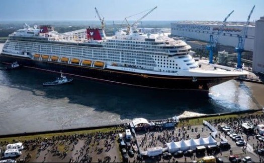 Disney Destiny ra khơi, du lịch trải nghiệm sang trang mới