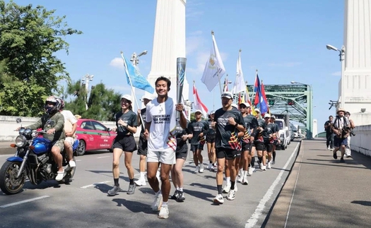 Kết thúc lễ rước đuốc hoành tráng, chủ nhà Thái Lan đếm ngược chờ SEA Games 33