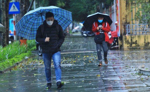 Bắc Bộ tiếp tục rét đậm, Trung Bộ đối mặt mưa lớn kéo dài